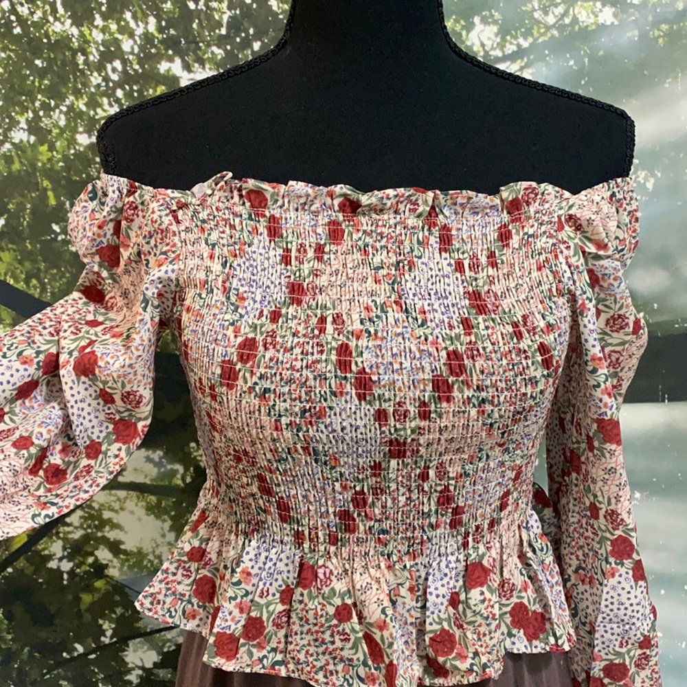 YixiStudio - off shoulder crop top